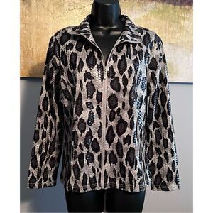 Erin by Erin London  Animal Print Jacket, size PM